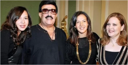 نقل سمير غانم ودلال عبد العزيز للمستشفى بصورة عاجلة والحزن يخيم على بناتهم الجميلات