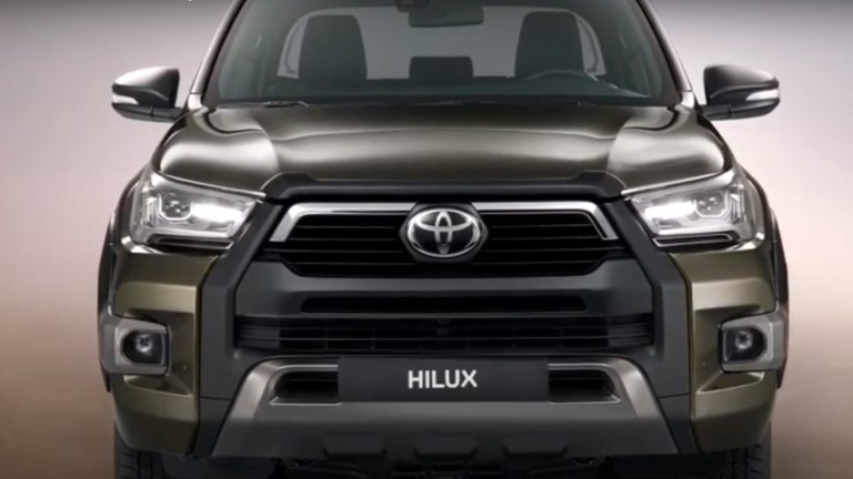 هكذا أصبحت الجبارة Hilux