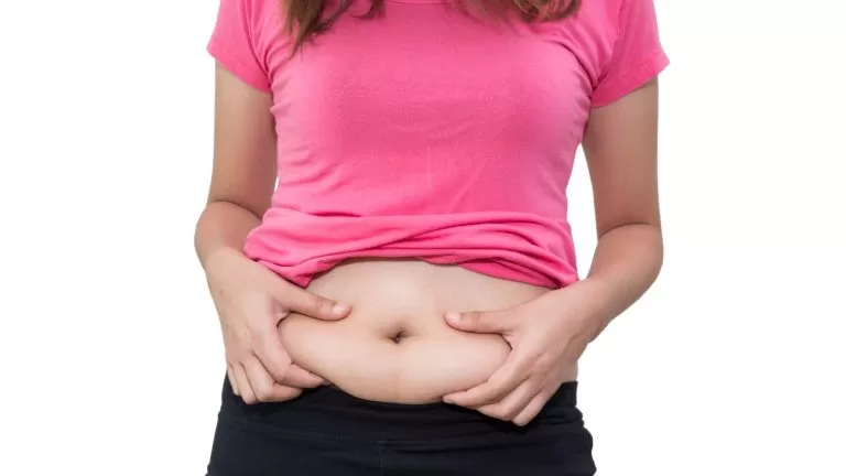 بدون حمية ولا تمارين البطن .. قل وداعاً للكرش ودهون البطن بطريقة مبتكرة لم تسمع بها من قبل