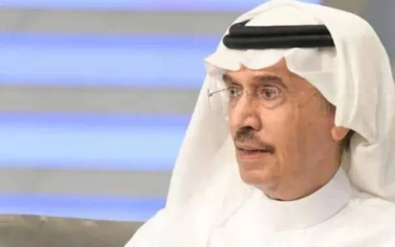 مشعل السديري: اللي أعطاكم بالتبسي يعطيني بغطا البيبسي