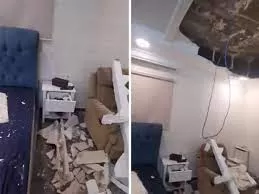فيديو مرعب لانهيار سقف بيت على أسرة سعودية والسبب لا يصدق ..