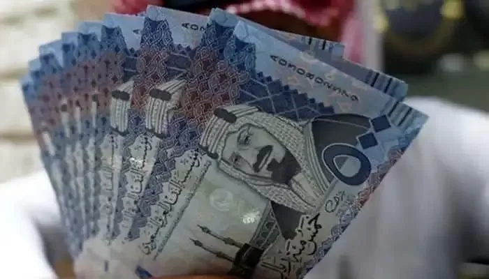 تراجع جديد لسعر الجنيه المصري أمام الريال السعودي قبل قليل