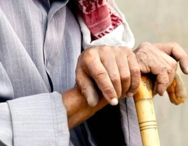 شاهد المزايا التي اقرتها السعودية لكبار السن