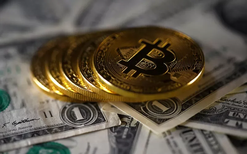 رئيس دولة ينشر توقعاته عن البيتكوين خلال السنة الجديدة