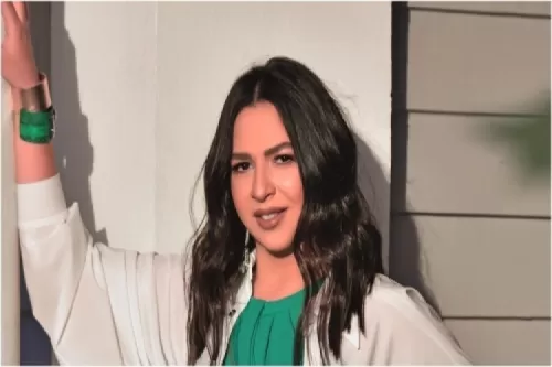إيمي سمير غانم تكشف الحالة الصحية لوالدتها دلال عبد العزيز