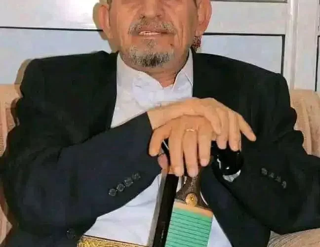 بعد تداول اخبار وفاته .. شاهد كيف ظهر صادق الأحمر في المملكة