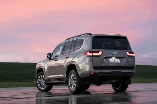 العملاق الياباني تويوتا لاندكروزر 2022 بالتقسيط على 60 أشهر بأقل من 1000 ريال سعودي