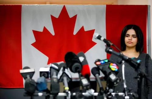 شاهد رهف القنون تعلق على ظهورها في احضان شباب تناوبو عليها وهي تشرب الخمر وهذا ما قالته لأسرتها بعد الفيديو الفاضح