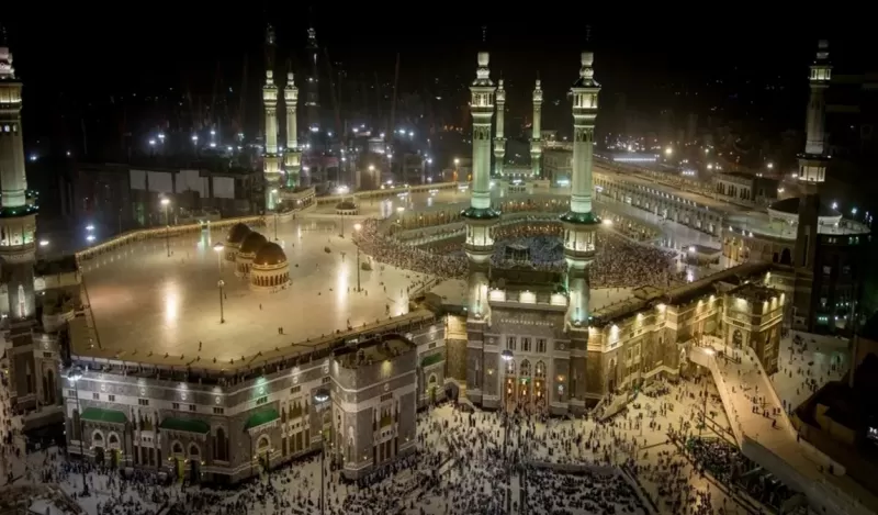 شاهد ما صوره معتمر داخل المسجد الحرام وقوات الأمن السعودية تصدر بيان عاجل