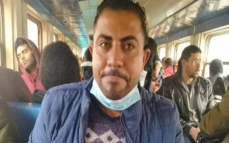 مصرية تتبرع لابنها بكليتها لإنقاذ حياته.. وبعد أشهر من شفائه كانت المفاجأة!