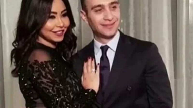 ماسك عليها ذلة.. شيرين تعلن رسمياً عودتها لحسام حبيب