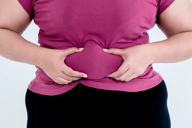 عشبة موجودة في كل مطبخ تنسف دهون البطن خلال اسبوع فقط وهذه طريقة تحضيرها في وصفة بسيطة