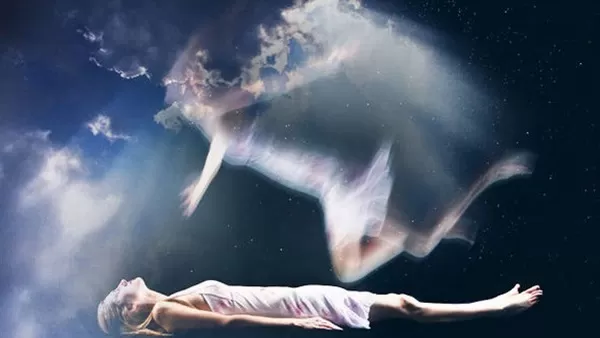 طبيب عائد من الموت يروري تفاصيل مرعبة عن لحظة قبض الروح وما يشاهده الميت فيها من اهوال