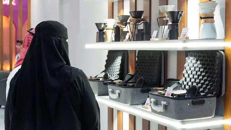 بالصور..مركز الرياض الدولي يطلق معرض القهوة والشوكولاتة الدولي بنسخته الثامنة