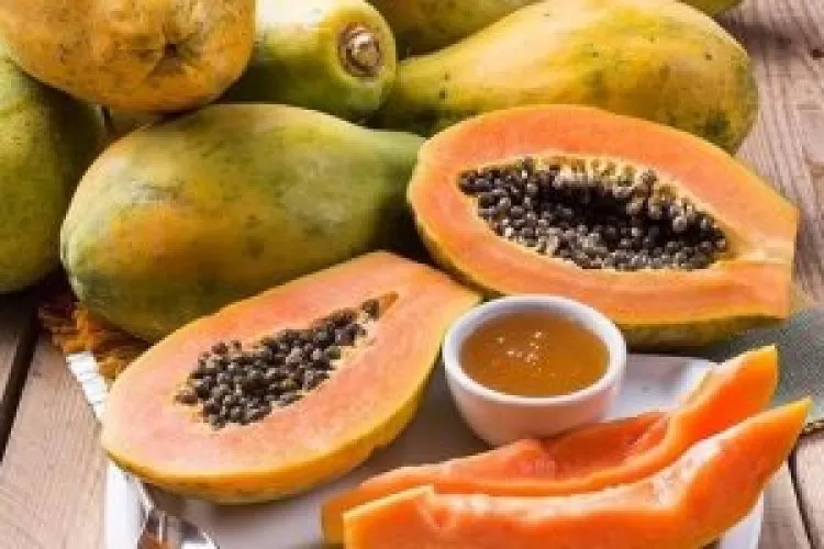 لهذه الأسباب ينصح الأطباء بتناول البابايا دائماً للتخلص من اخطر الامراض القاتله عند الرجال