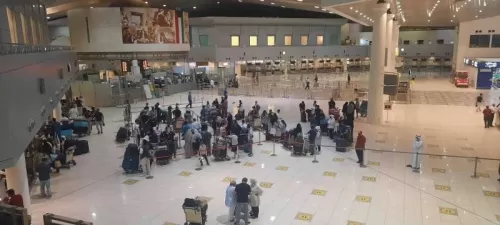 دولة خليجية تضع شرط تعجيزي للمقيمين للسماح لهم بالعودة .. تفاصيل