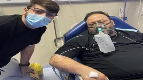 مؤسس قناة طيور الجنة في العناية المركزة .. شاهد (صورة صادمة)