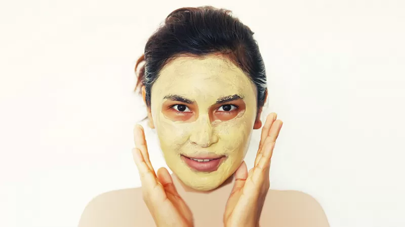 معجزة وصفة الحَلْبة لتبييض الوجه ونفخ وتسمين الخدود وإزالة أي بقع سمراء لوجه زي ملكات الجمال