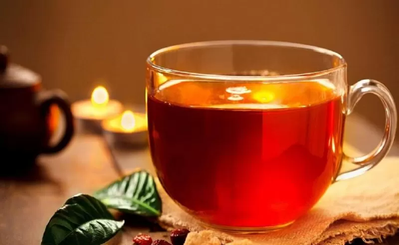 هذه اسوطريقة يمكن ان تشرب بها كوب الشاي لأنها تحوله الى مسرطن قاتل