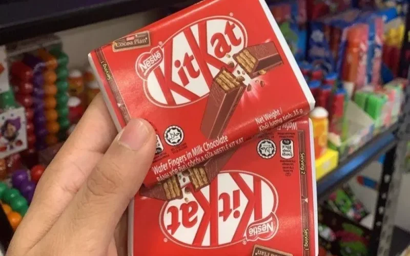 محكمة كويتية تقضي بحبس مواطن سرق علب.كت كات .