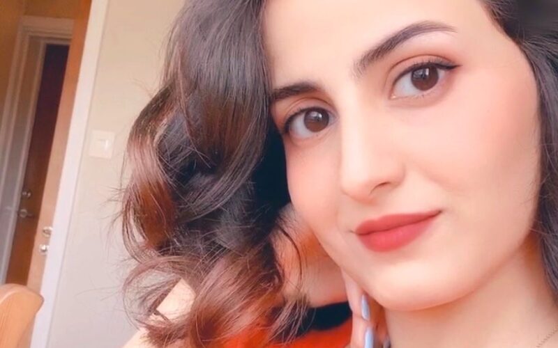 اليمنية حياة تصل السويد وتكتب: انتصرت”صورة”