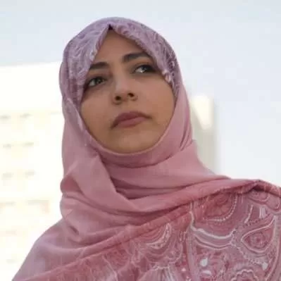 توكل كرمان تفتح النار على محافظ الجوف بسبب الاصلاح وتطلق عليه هذا الوصف الصادم