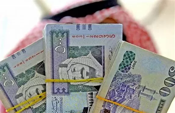 للسعودي والمقيم 300 ألف ريال بدون كفيل وبالتقسيط على 60 شهر