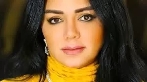 احمر فاضح على جسم ابيض .. شاهد رانيا يوسف في ظهور فاضح اوقح من البطانة بمراحل !!