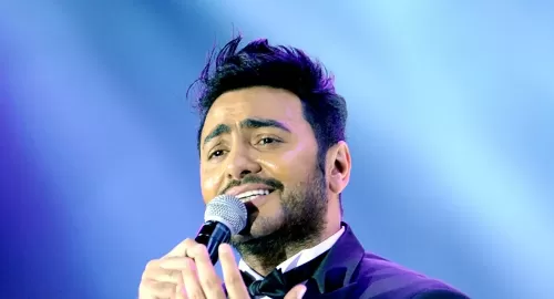 شاهد: فيديو لتامر حسني مع معجبة وما فعله بها وهي فاقدة للذاكرة صدم الجميع