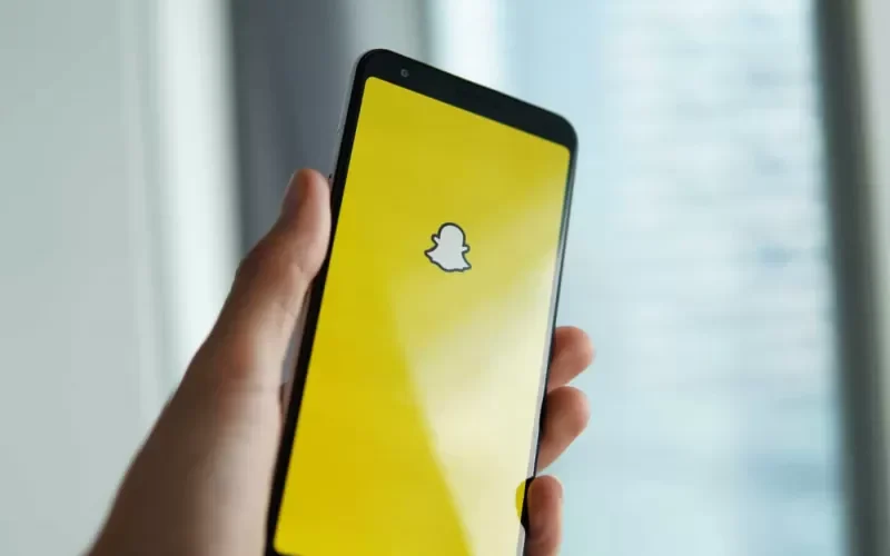 طريقة بسيطة لمشاهدة ستوري سناب شات لأي شخص بدون ما يعرف … تعرف عليها