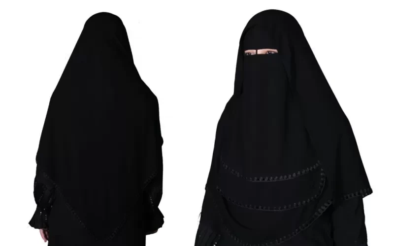 حيلة شيطانية من شاب مصري ليدخل ثانوية بنات وما فعله بالطالبات داخل الصف لا يصدقه عقل ولم تقاومه اي طالبة