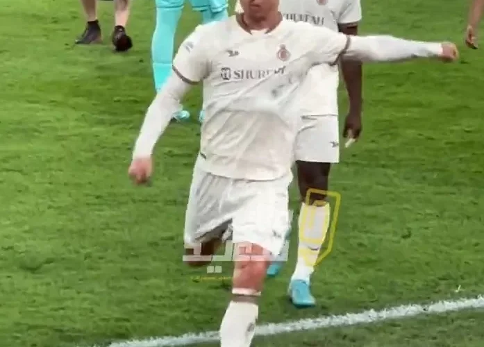 شاهد.. انفعال وغضب عارم من جمهور النصر ضد رونالدو  بعد الهزيمة الثانية من الاتحاد السعودي للمرة 2