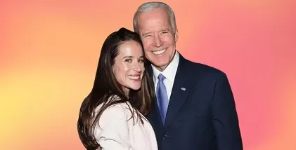 تسريب فاضح لإبنة بايدن تكشف ما يفعله معها والدها أثناء الإستحمام