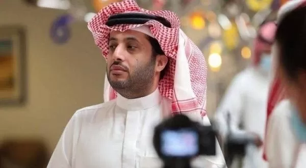 الكويتيون يجتاحون الرياض بأعداد كبيرة بسبب تركي ال الشيخ