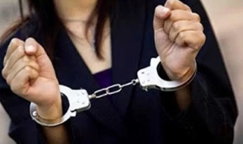 زوجة مصرية تتفنن في تعذيب زوجها بهذه الطريقة وتستمتع به قبل ان تقتله بطريقة وحشية على السرير وهو عاري تماماً