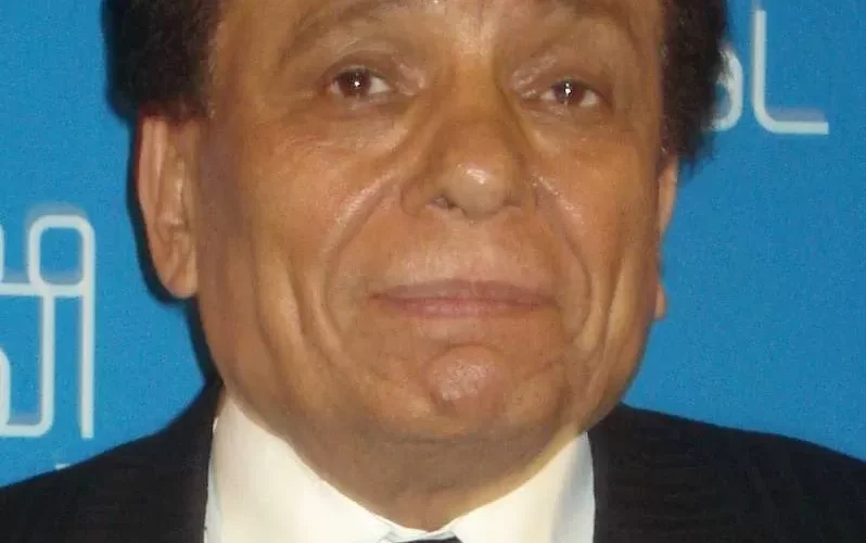 شقيق الزعيم عادل إمام يتحدث رسمياً عن وفاته