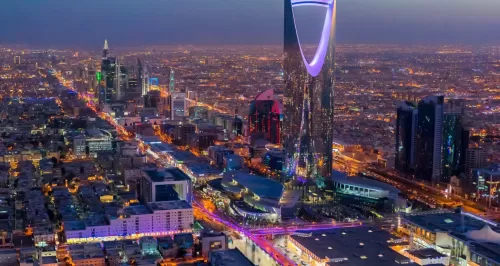 فيديو يكشف تفاصيل قرار سعودي بعقوبات قاسية ضد من يصور مقاطع تيك توك بهذه الوضعيات