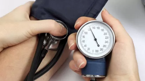 اطعمة رمضانية تسبب ارتفاع كبير لضغط الدم .. تجنبها
