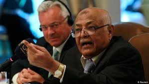 رئيس الوزراء الأسبق «باسندوة» يظهر بعد سنوات من الاحتجاب السياسي ليزف بشرى وشيكة لكل اليمنيين