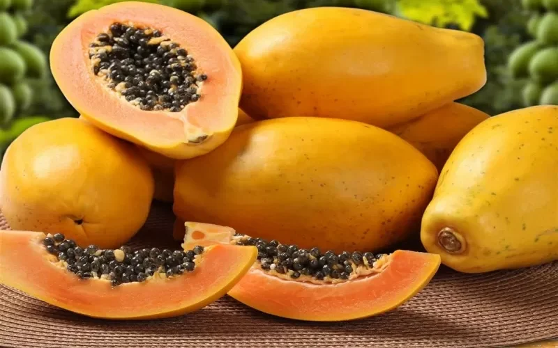 وداعاً للأمراض المزمنة الضغط والقلب والسكر .. فاكهة لذيذة ورخيصة الثمن تنهي معاناتك إلى الأبد !