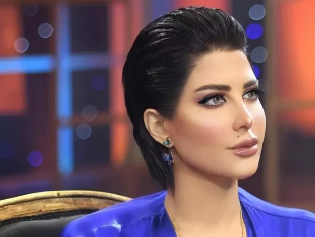 شاهد فيديو فاضح لشمس الكويتية وهي تجلس في وضعية خليعة على رجل شخص مجهول في مقطع مسرب