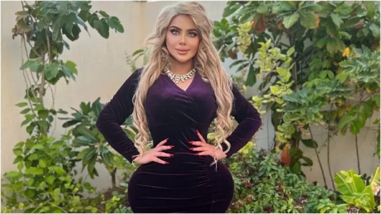 بالفيديو شــاهد : رد مهين من مروة راتب على مكالمة هاتفية والجمهور يتهمها بالغرور!