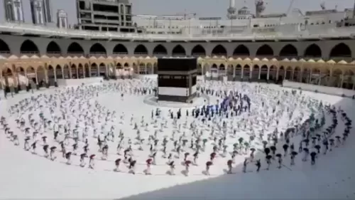 هذه هي الشروط السعودية الجديدة للسماح بأداء مناسك الحج والعمرة لهذا العام