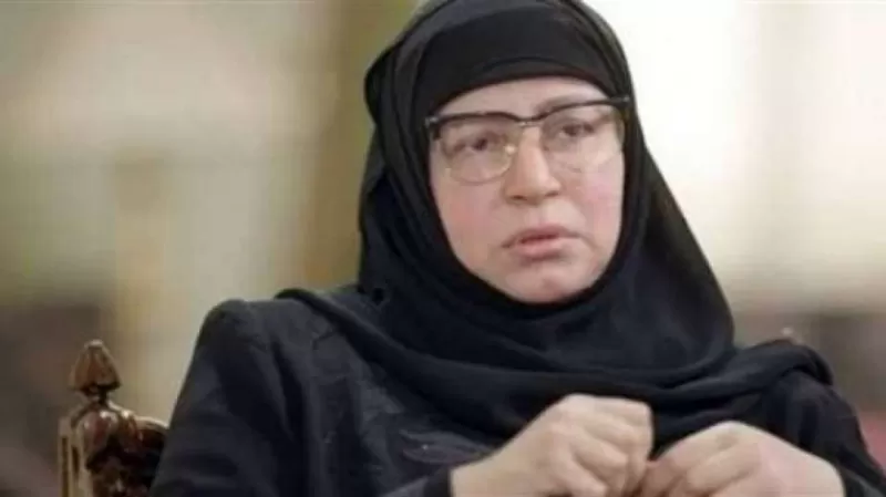 هذه هي القصة الكاملة لظهور عبلة كامل الصادم تتناول الطعام على موائد الرحمن