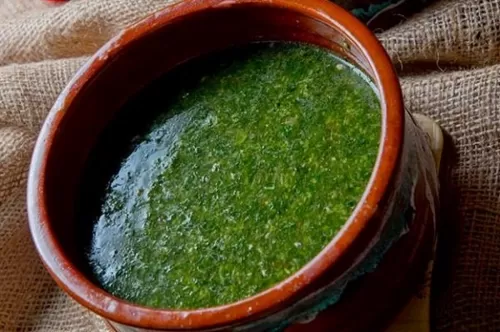 هذا ما يحدث لجسمك عند تناول الملوخية .. تعرف على فوائدها السحرية