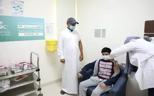 الصحة توضح تفاصيل تلقيح طلاب المدارس الزامياً في المدارس