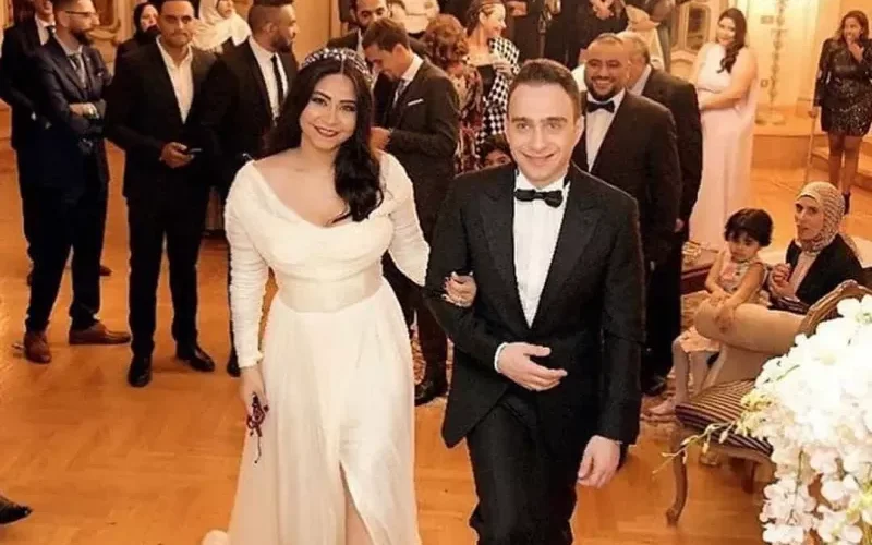 والد حسام حبيب يفجر صاروخ مدوي لأول مرة أمام الملأ .. هذا ما كان يفعله أبني كل ليلة بالسر وبسببه شيرين طلبت الطلاق ولم تتحمل !