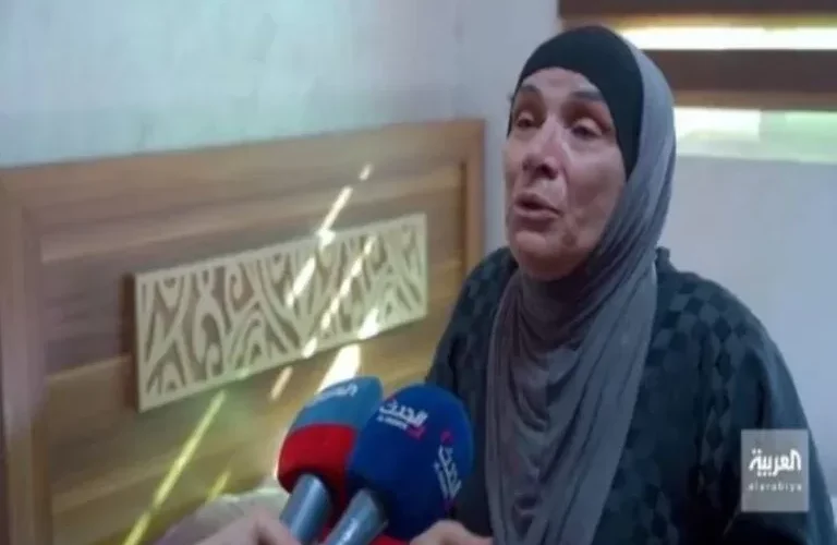 بالفيديو: مشاهد من غرفة نوم الطالبة الأردنية إيمان ارشيد.. والأم المفجوعة لا تفارق سرير ابنتها