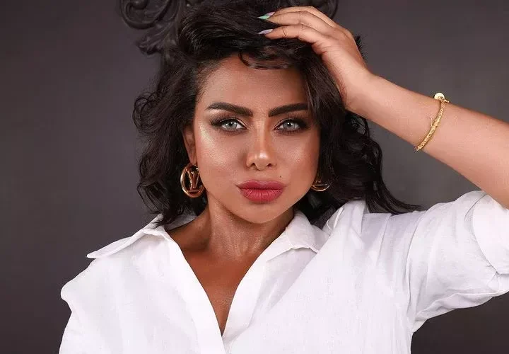 شاهد: هند البلوشي ذكر كامل الذكورة