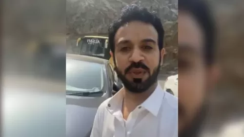 لن تصدق ما فعله سعودي بسيارة فارهة لمعتمر في مكة المكرمة